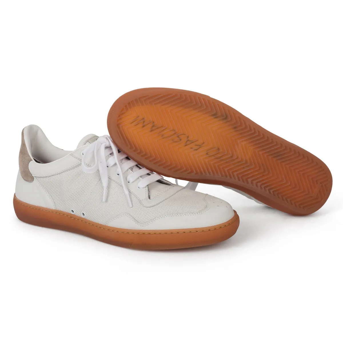 SPORT 85025<br> Leather breathable sneakers